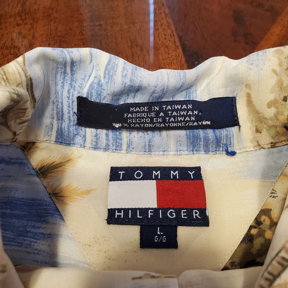 Tommy Hilfiger Men's Hawaiian Island Palm Tree Vacation Shirt in Size L - Picture 4 of 14